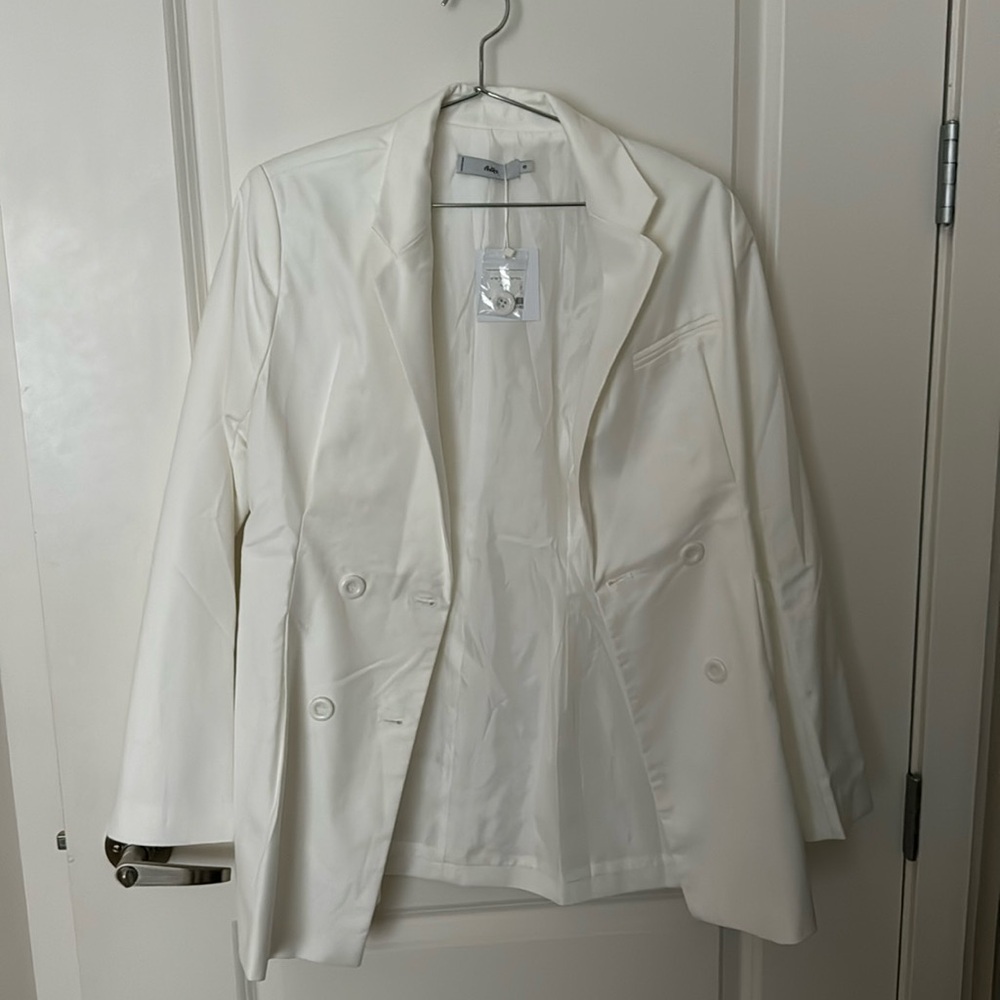 Brand new white blazer